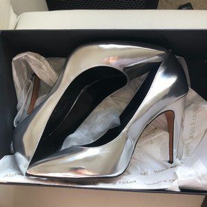 Luxury Rebel for Bloomingdales Victoria Pump